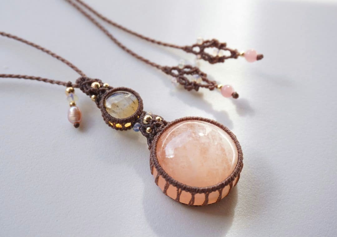 宝石質モルガナイト　シトリン　マクラメ　ネックレス