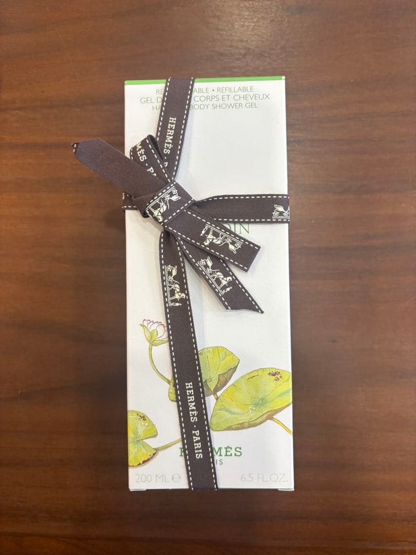 新品未使用　エルメス　ナイルの庭　シャワージェル　200ml 止めゴム付き