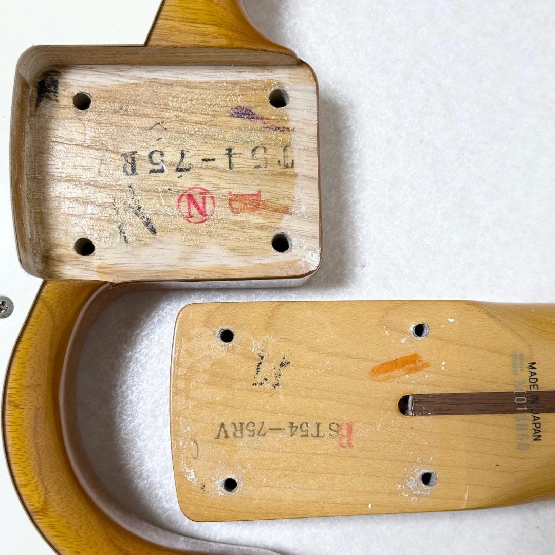 希少モデル Fender Japan ST54-75RV USA PU Ash