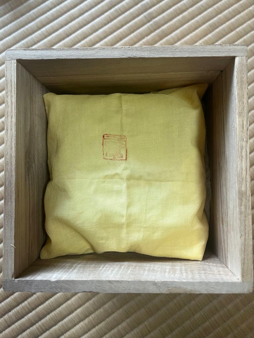 極上品】中里茂右エ門 平戸 三川内 白磁 高浮彫 雲龍図 大香合 約12cm