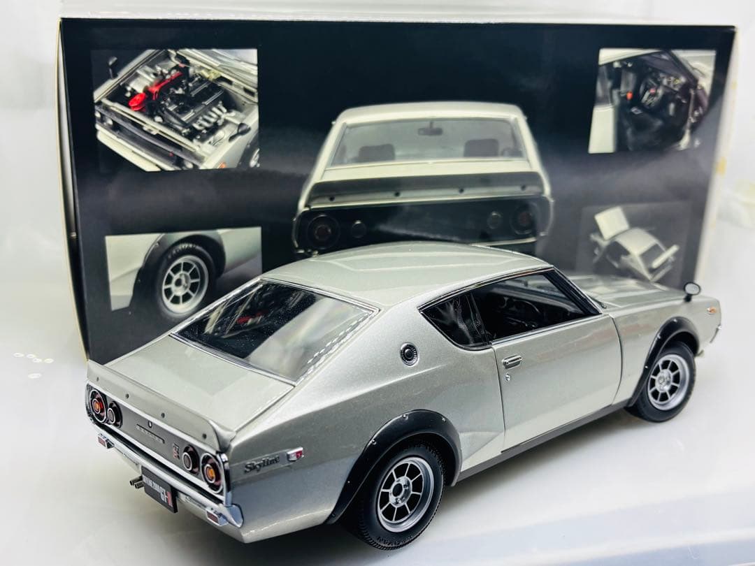 1/18京商KYOSHO 日産スカイライ2000GTR(KPGC1 10)美品