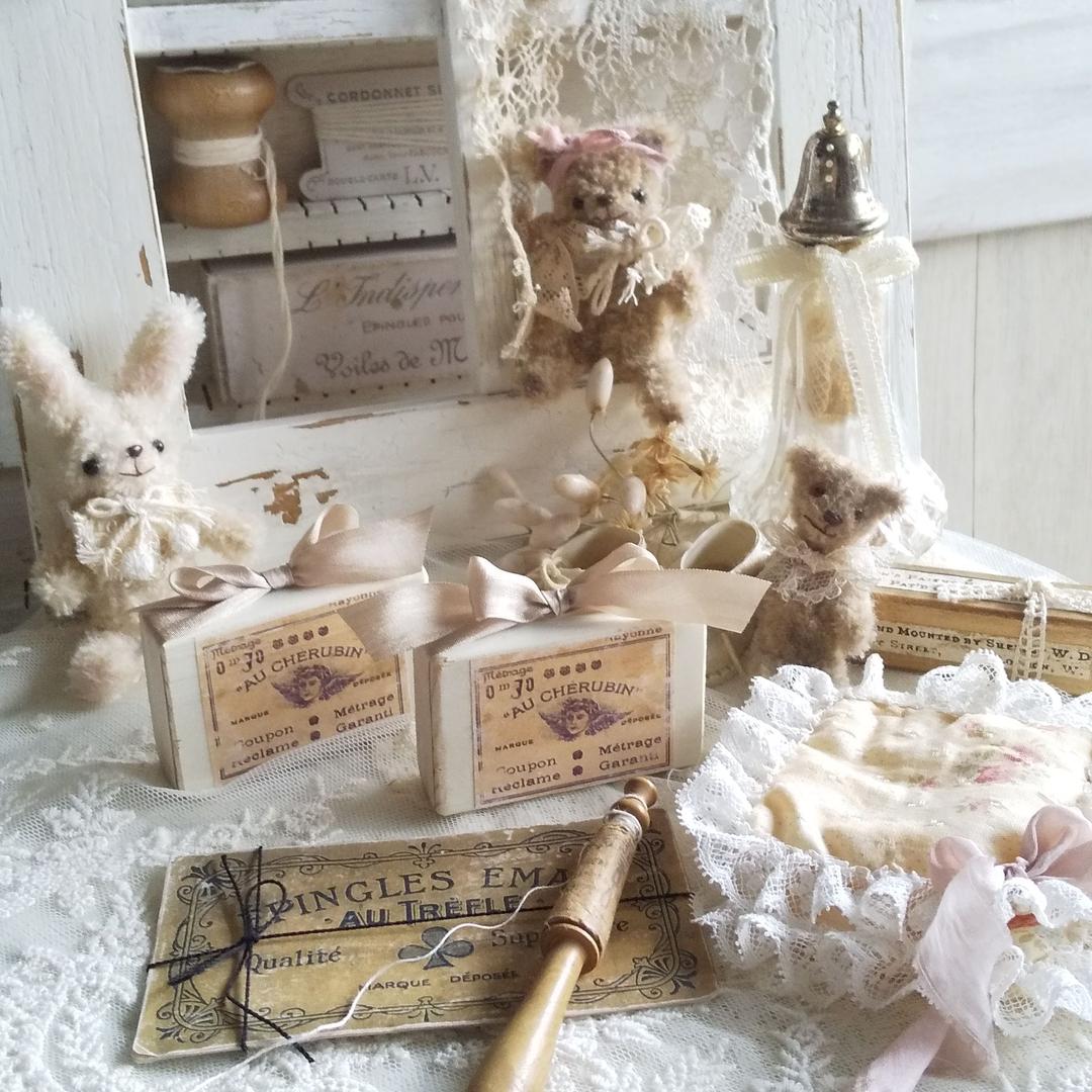 **可愛いアンティークラベルの小包box風♡**