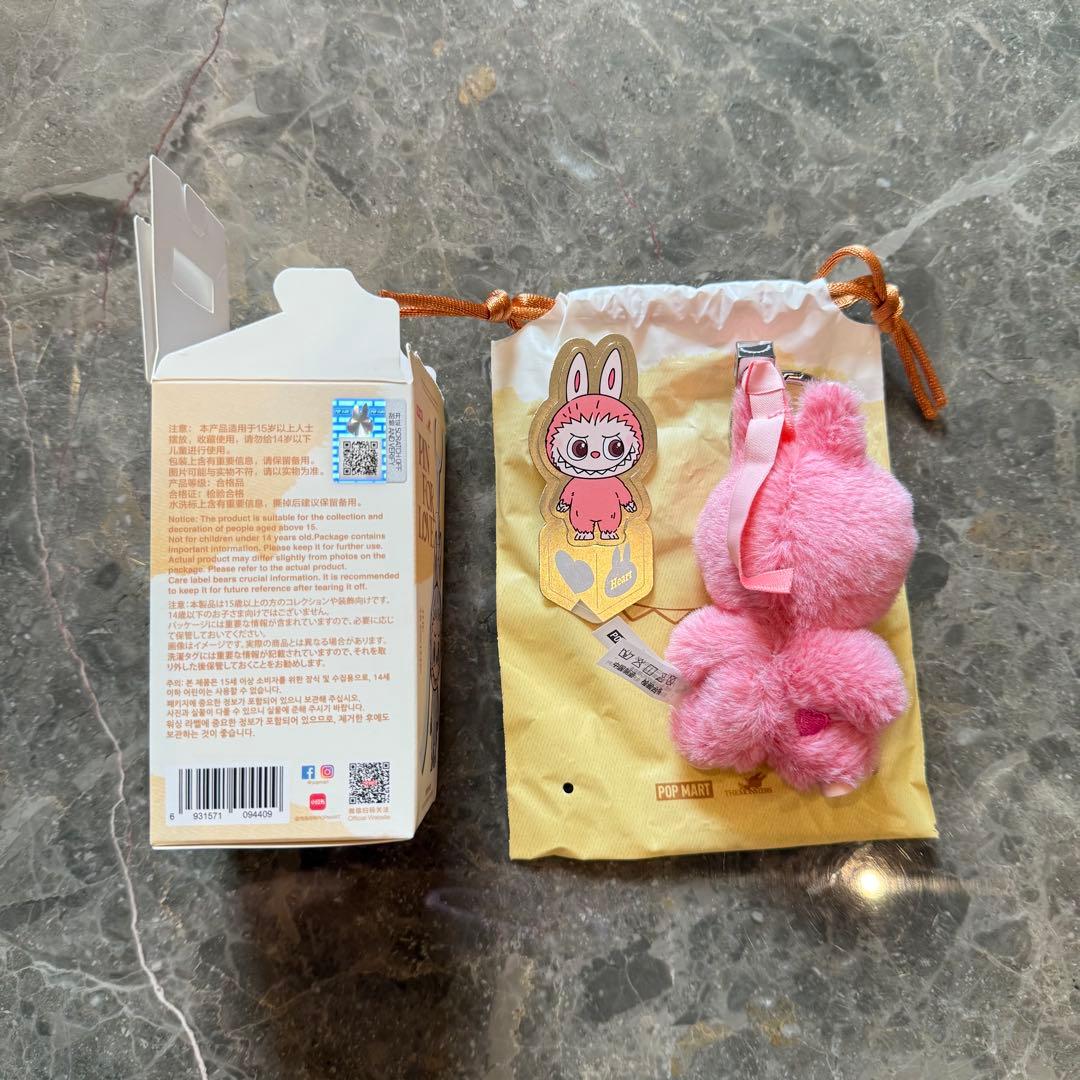 ラブブ イニシャル シークレット ピンク ミニ ハート - メルカリ