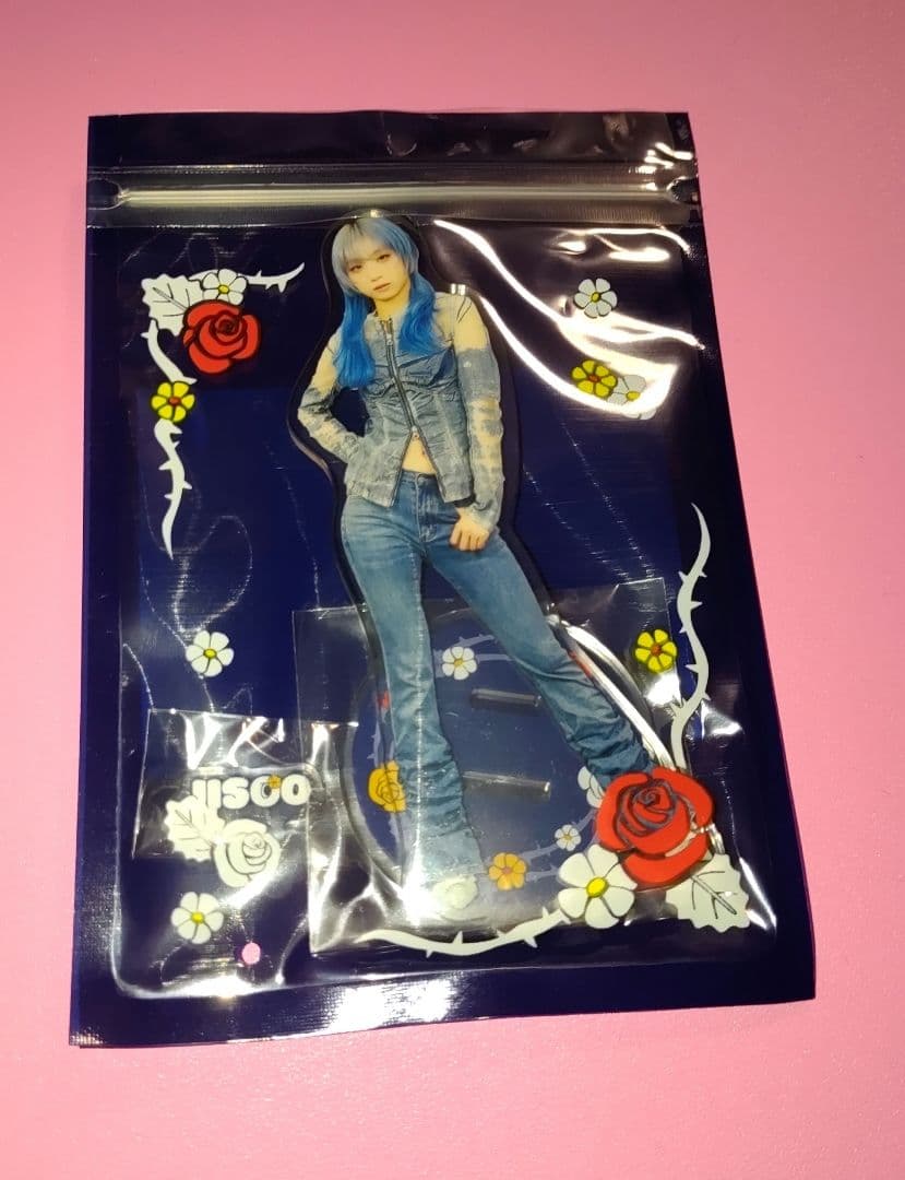 HANA ハナ JISOO ジス アクスタ アクリルスタンド ファンミ - メルカリ