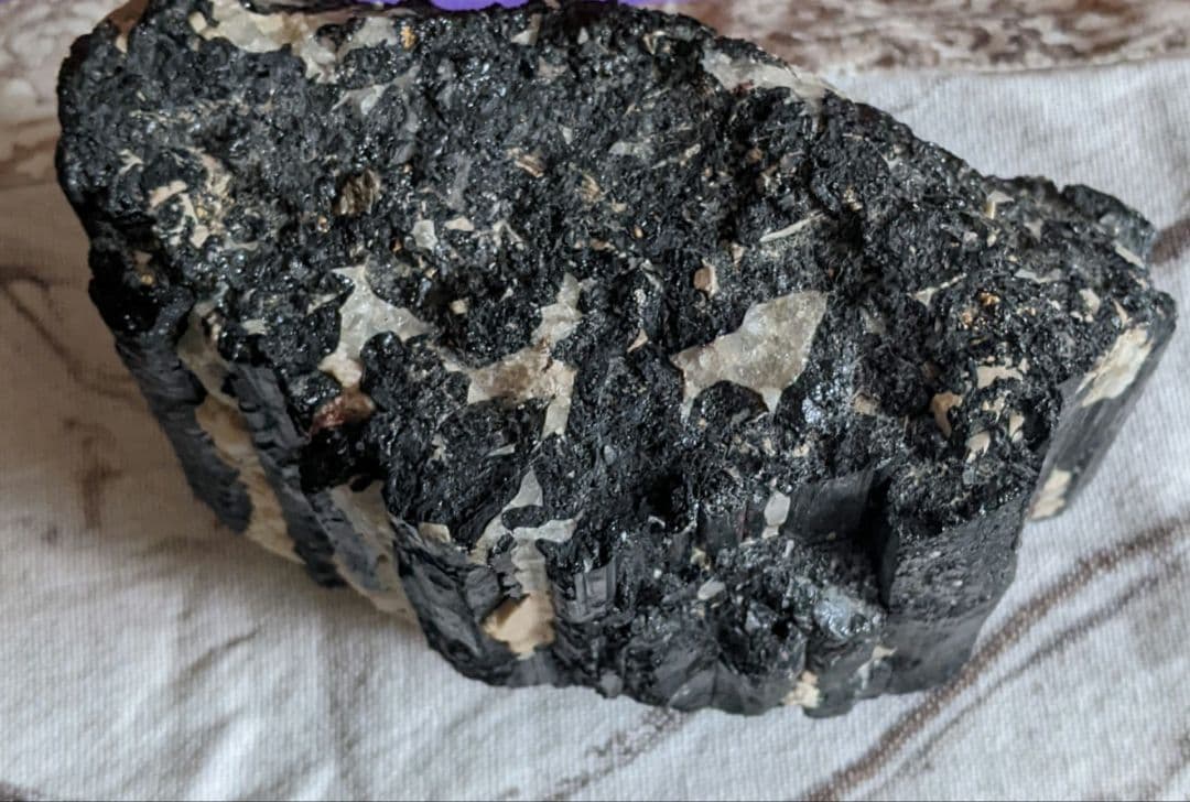 ブラック トルマリン　原石