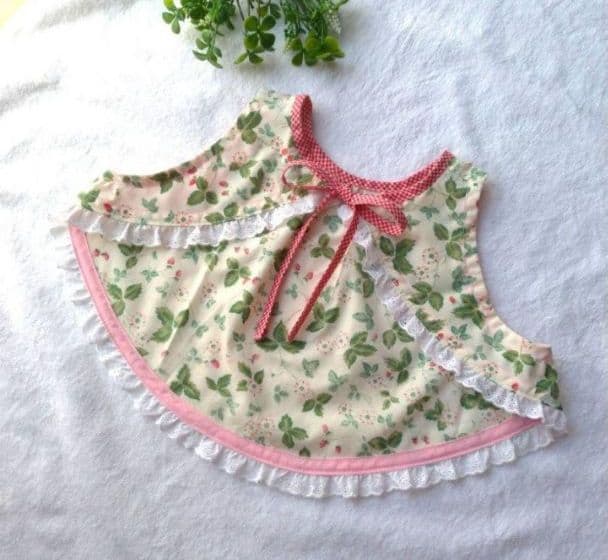 【送料無料】エプロンスタイ(ストロベリー)