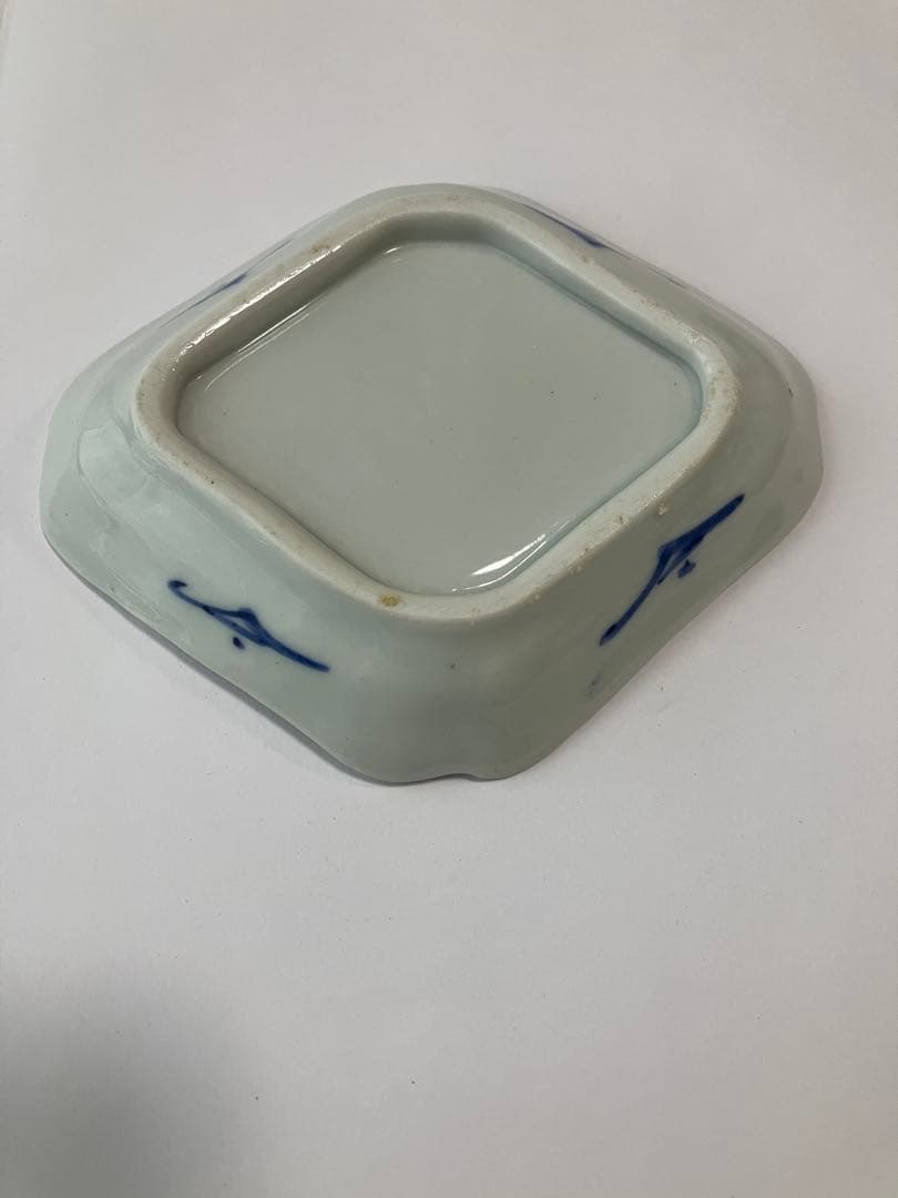 【未確認】古伊万里焼き 手描き 色絵金彩 四方皿 10枚