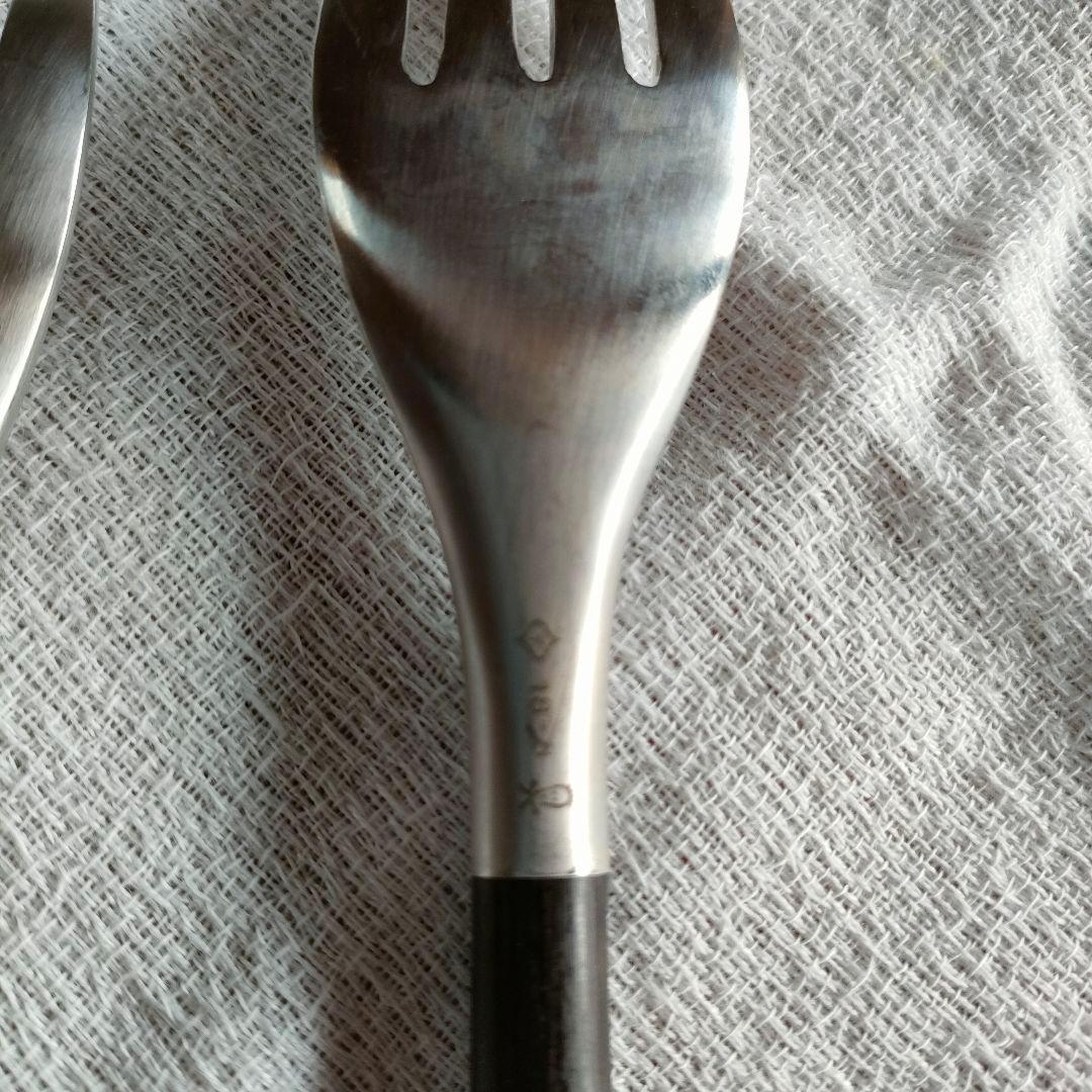 柳宗理　黒柄カトラリー デザートフォーク4本刃　 4本セット