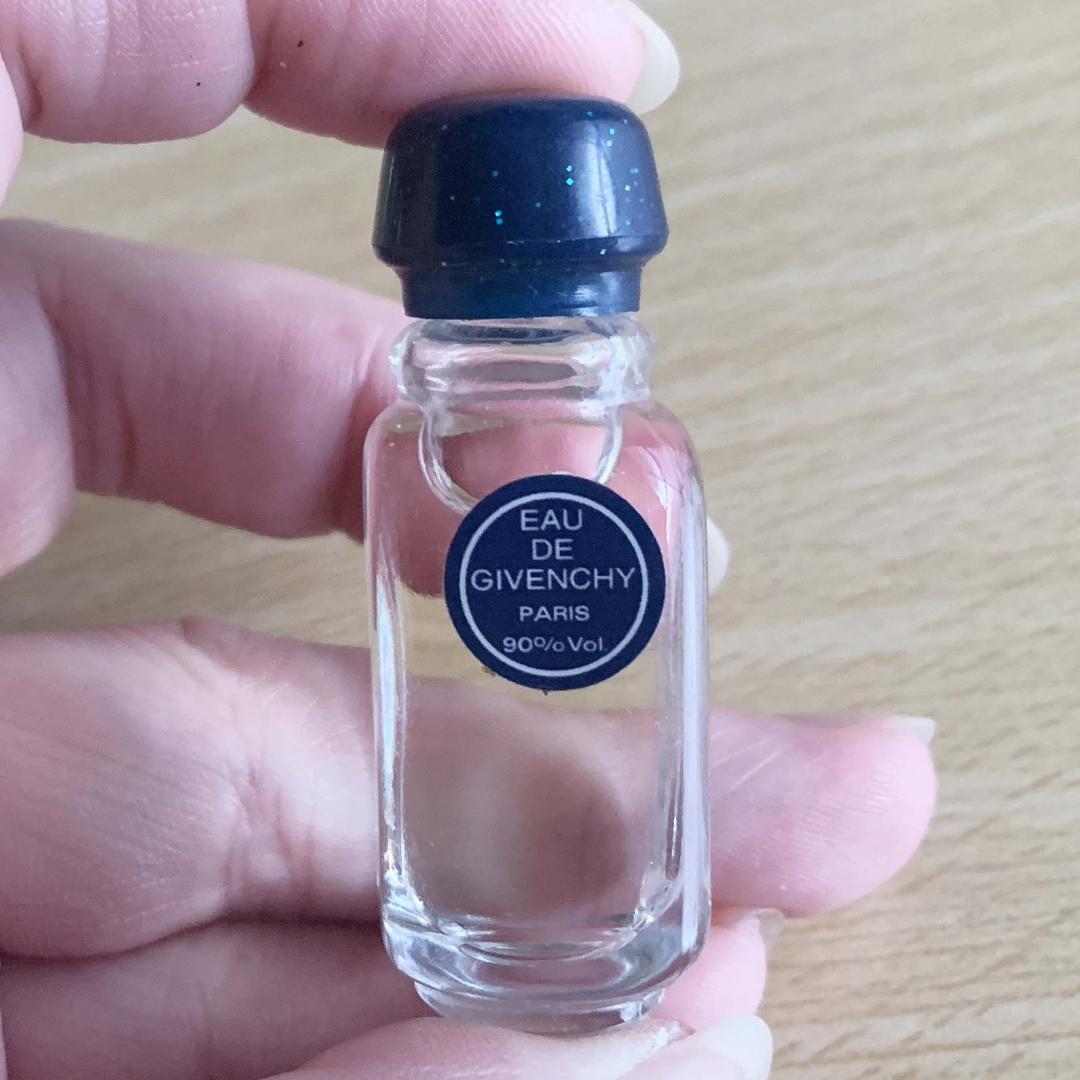 保管品未使用　ベルサーチ などブランド　ミニ香水　お得7本セット　まとめ売り