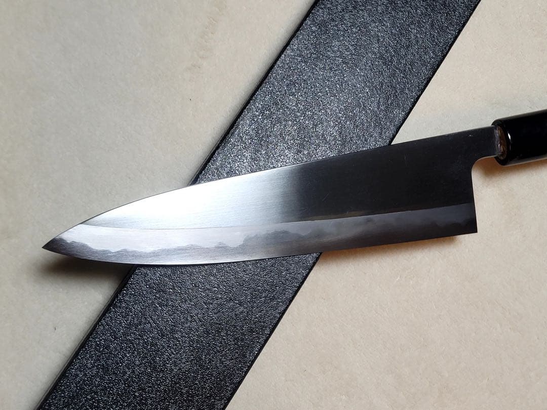 和田健一　本霞　白ニ鋼　牛刀　210mm