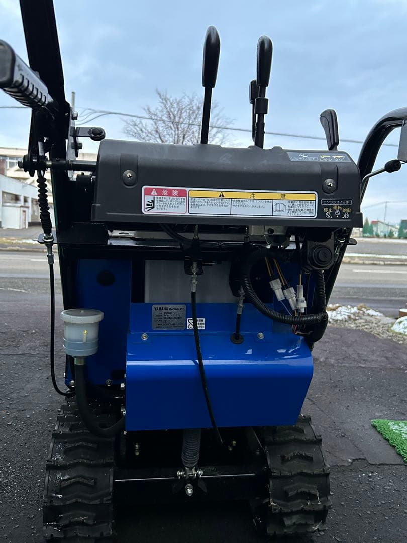 値下げ‼︎ 北海道空知地方近郊限定販売！！　ヤマハ除雪機YSF860-B 送料込‼︎