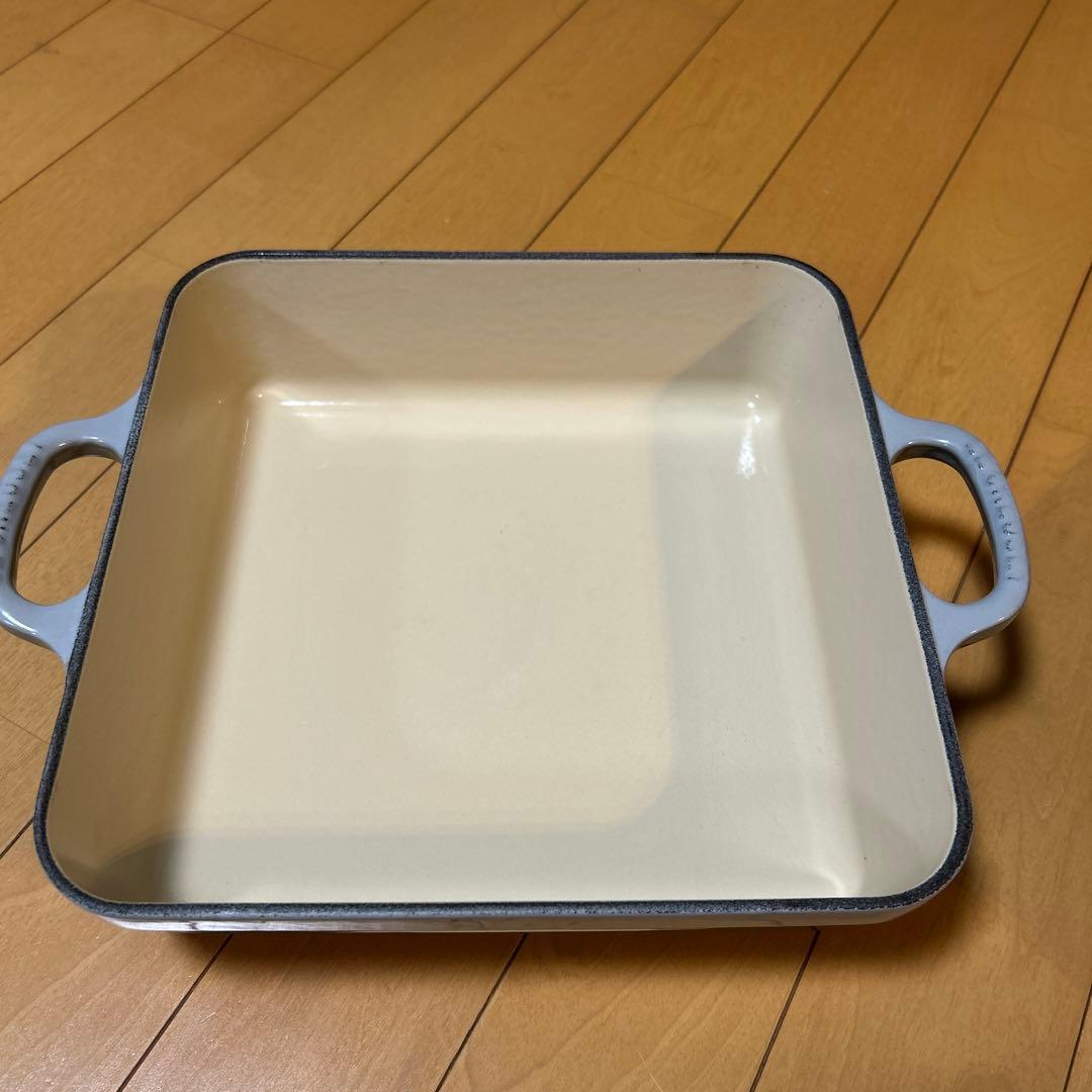 ル・クルーゼ　廃盤色　ミストグレー