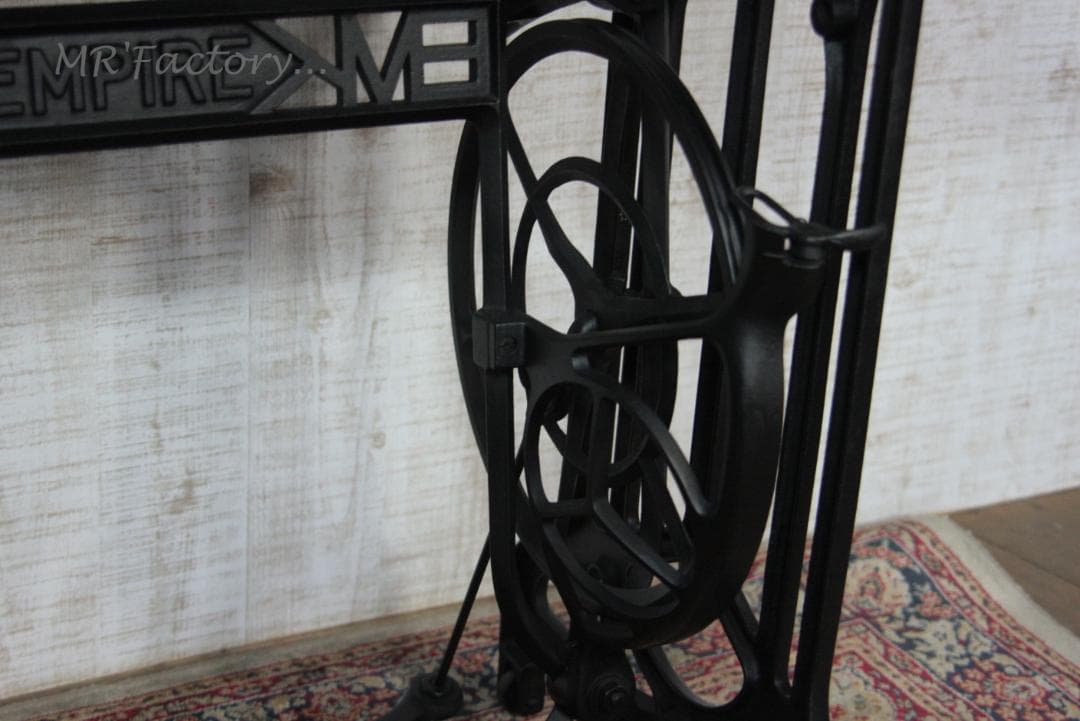 69　ミシン脚 机 テーブル EMPIRE 足踏みミシン