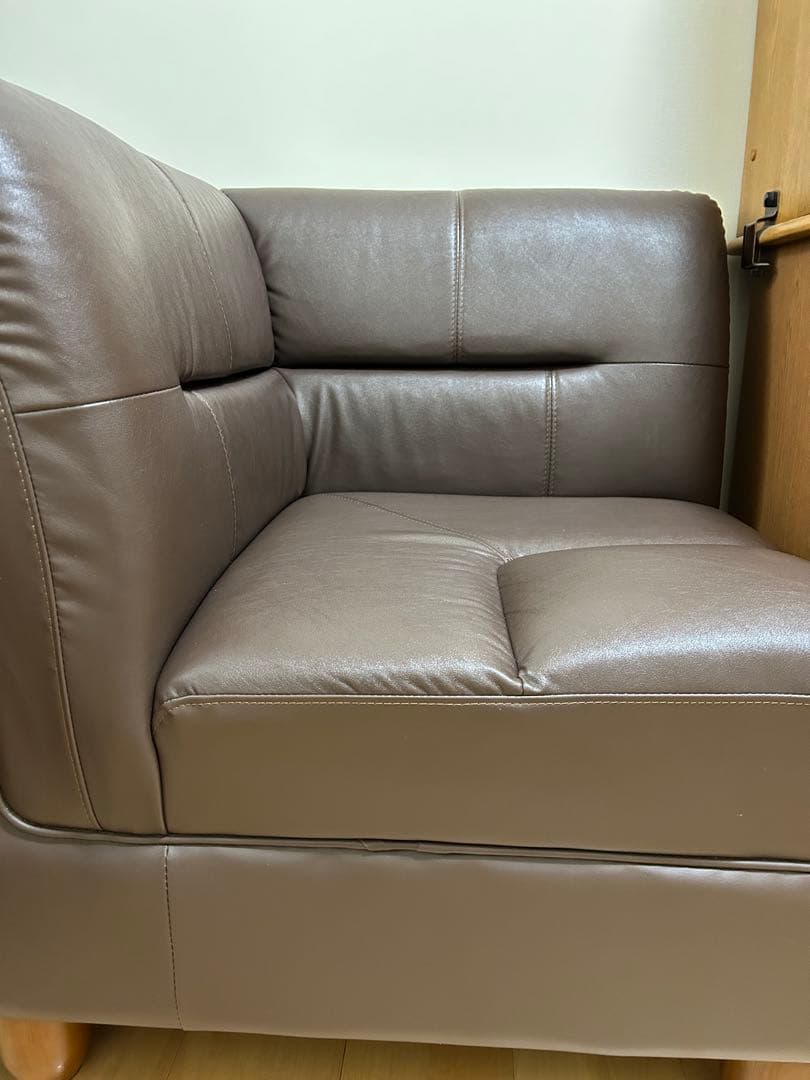 1人掛けソファー、フェイクレザーソファー、ダークブラウンソファー、コーナーソファ