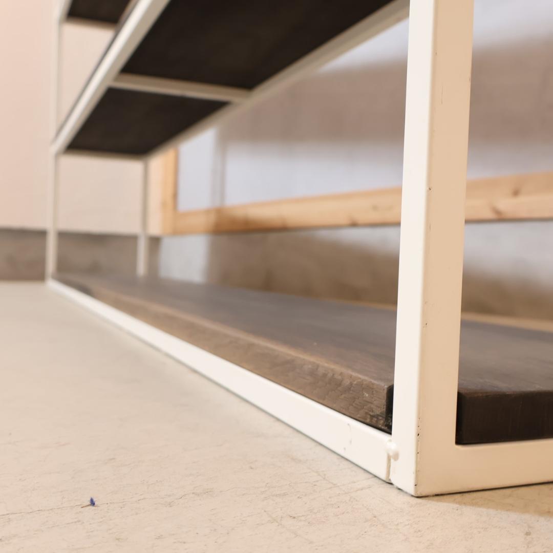 スタジオ・アペイロン  リブレリア モンターニャ オープンシェルフ 店舗什器