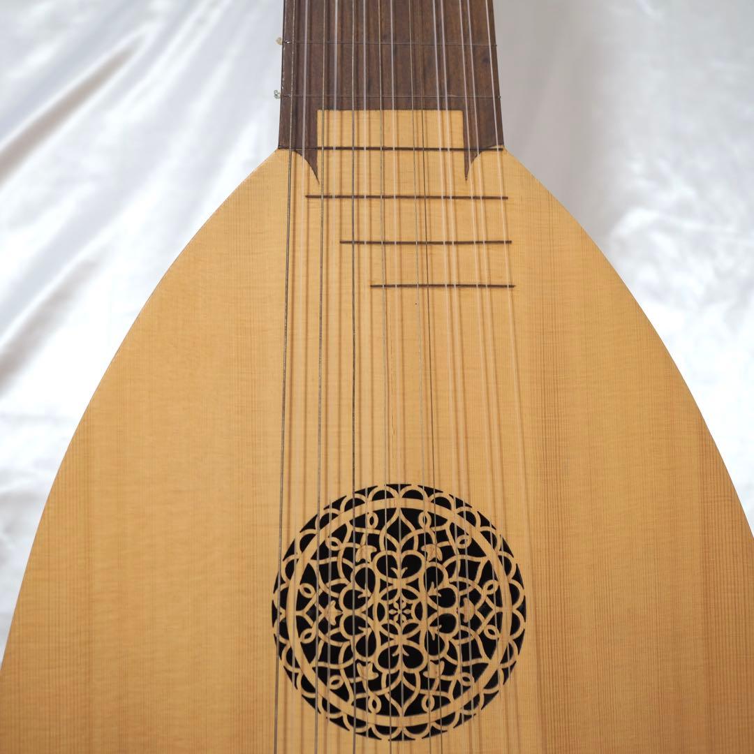 ルネサンスリュート 8コース 15弦 ハードケース付き