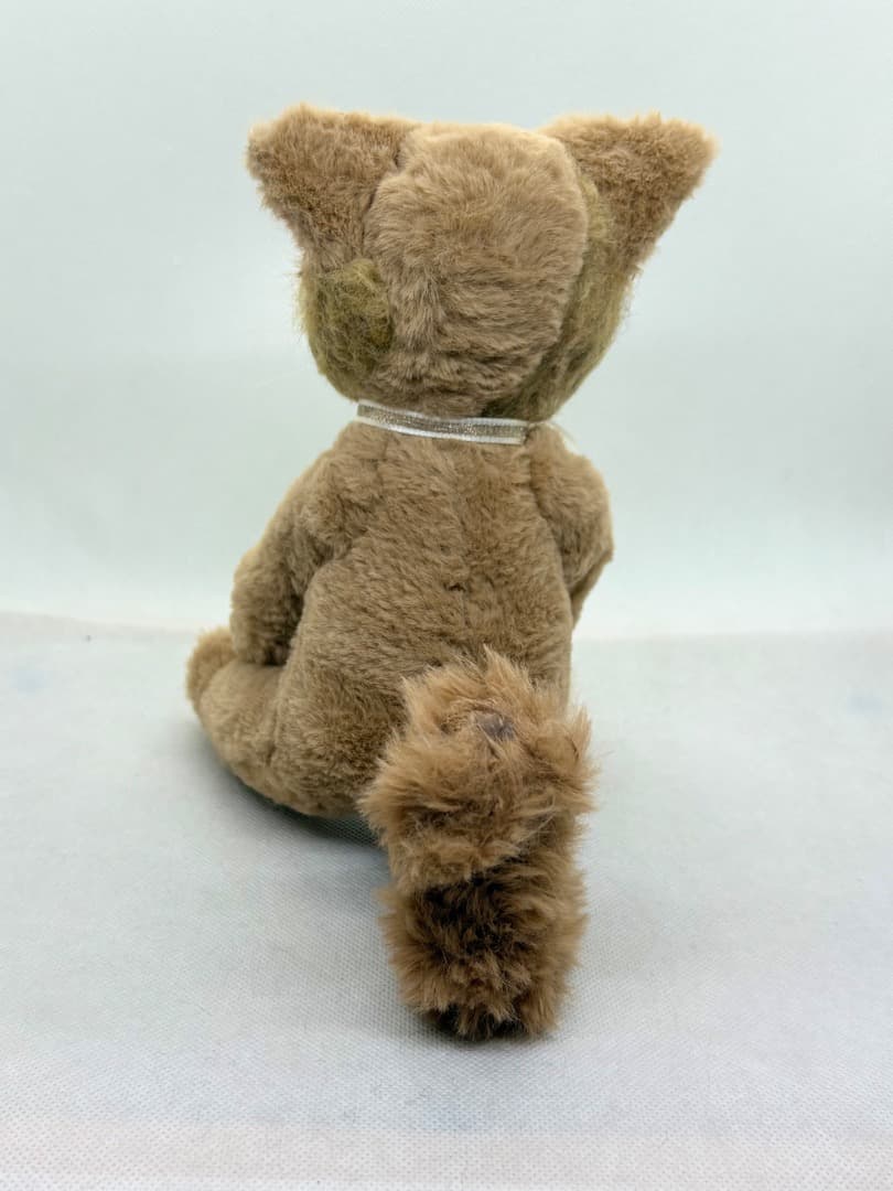 A猫 茶色い猫のアートドール【ハンドメイド 人形 猫 ぬいぐるみ