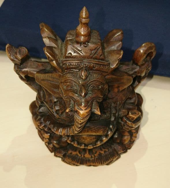 ガネーシャの置物