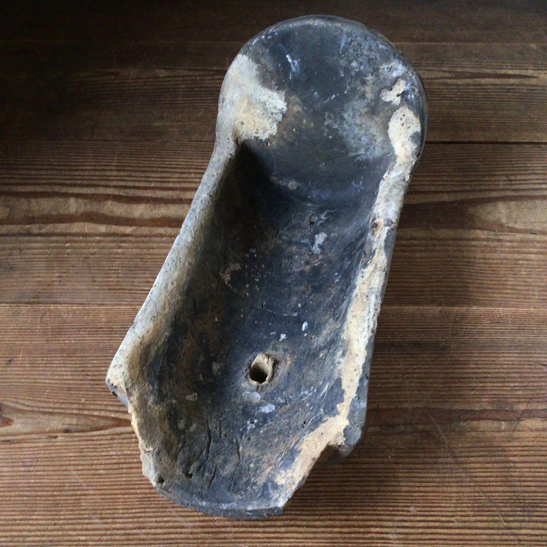 No3316 時代 三つ巴紋軒丸瓦 重量1550g 古瓦 出土 古代 送料無料