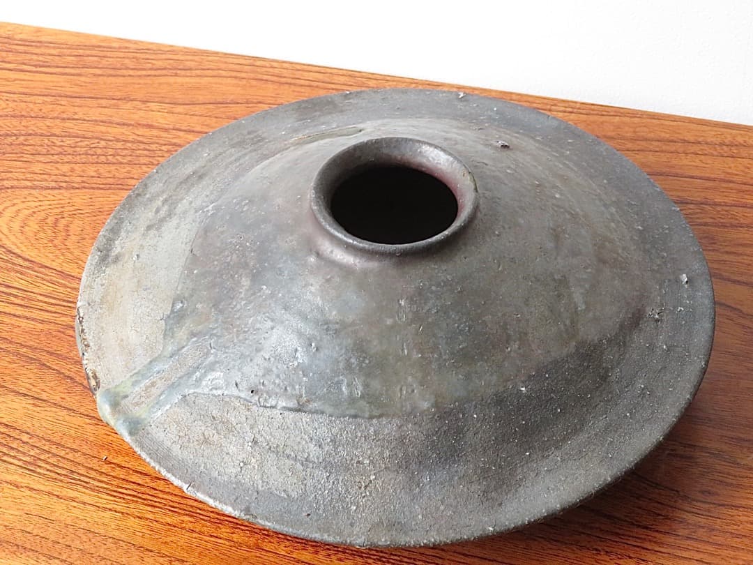 【期間限定値下】青娥窯　松元洋一作③　銀継ぎ有り『自然釉算盤花入小』　穴窯焼成