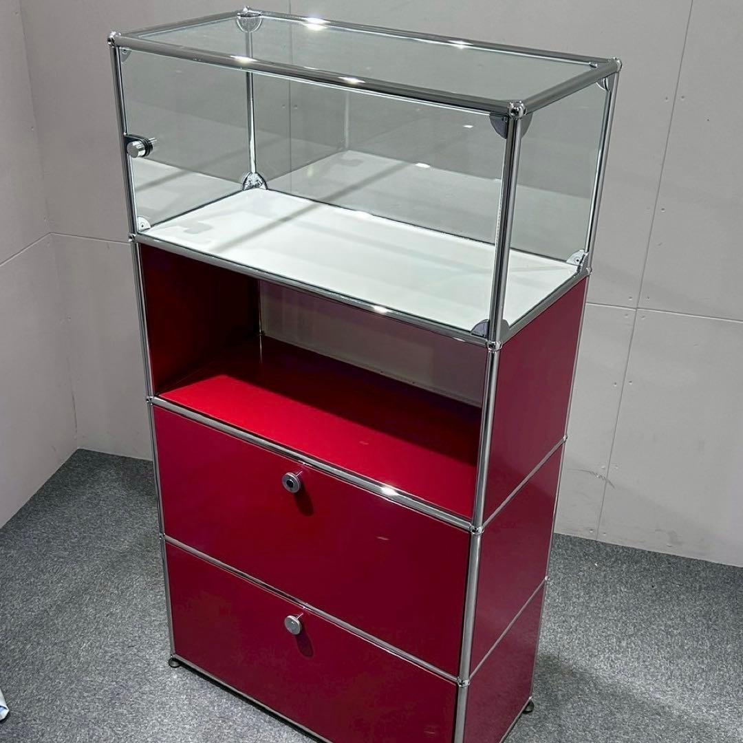 USM Haller キャビネット1列4段 ルビーレッド、ピュアホワイト