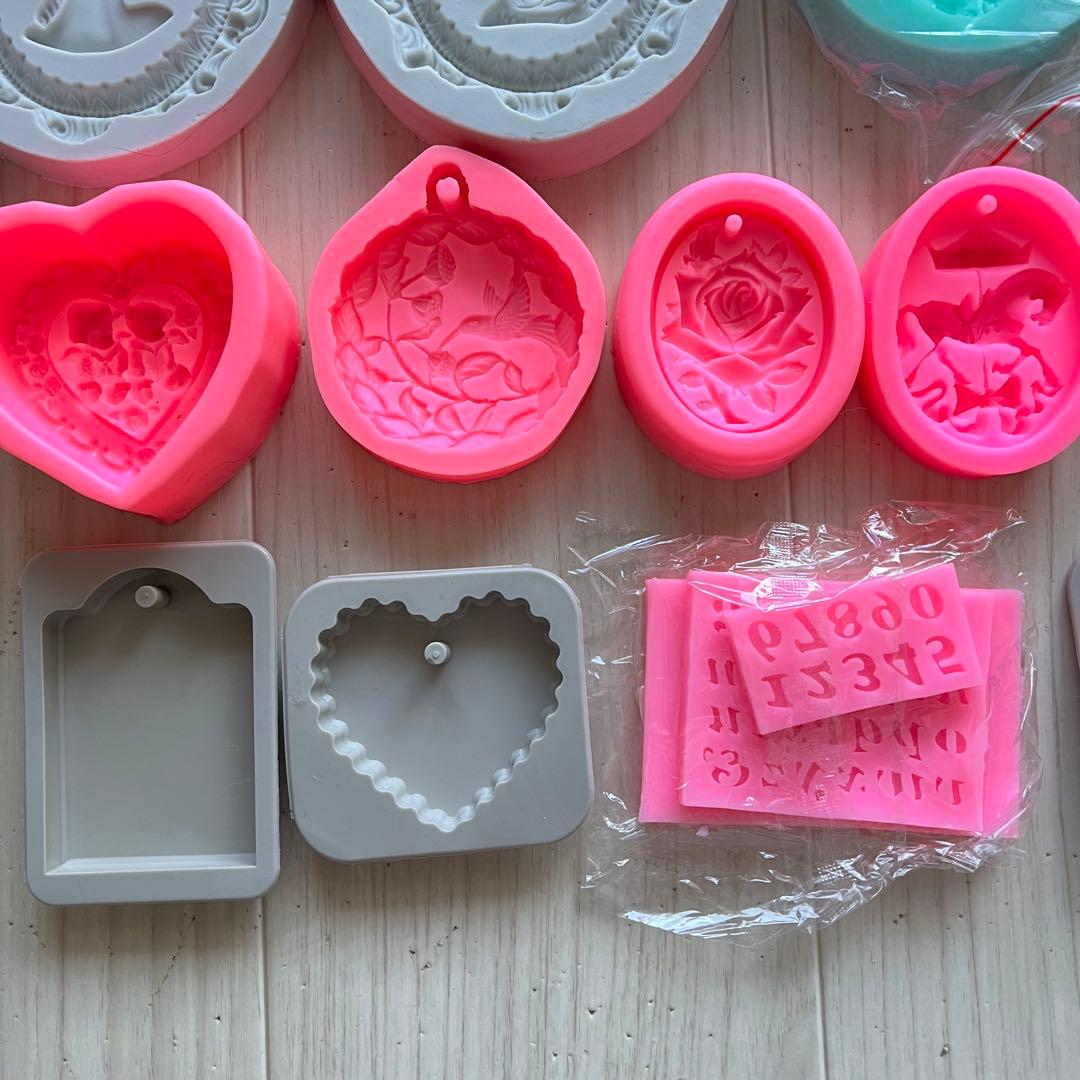 石鹸 石膏 レジン キャンドル シリコンモールドセット 動物 植物等 33個入り