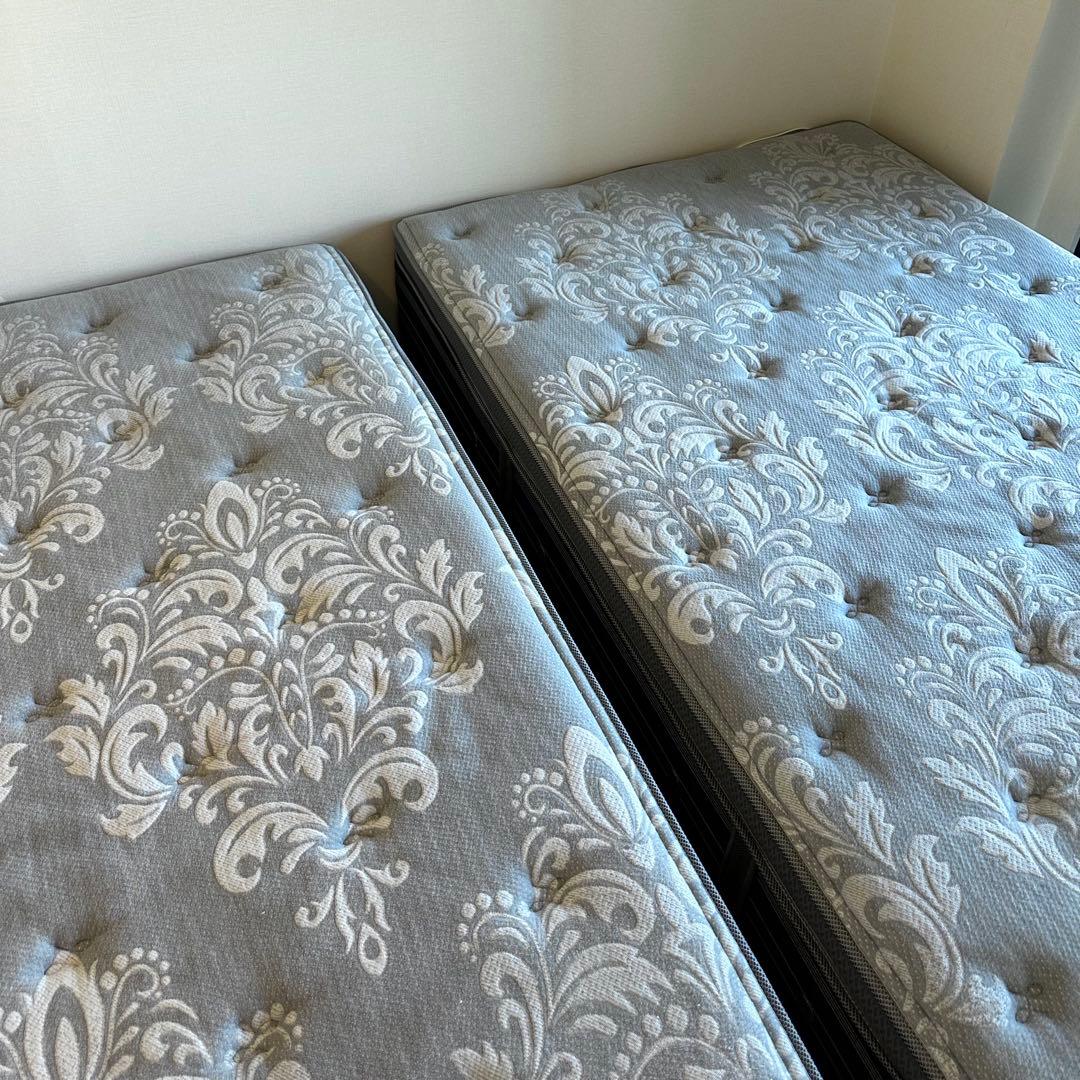 美品 シモンズ ビューティレスト プラッシュピロートップ セミダブル 2台セット