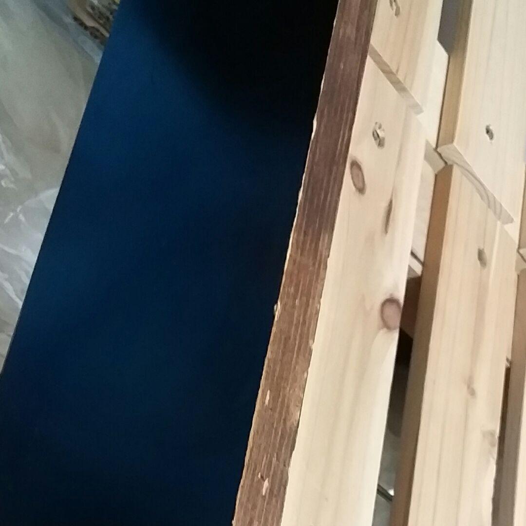 セミダブルベッドフレーム