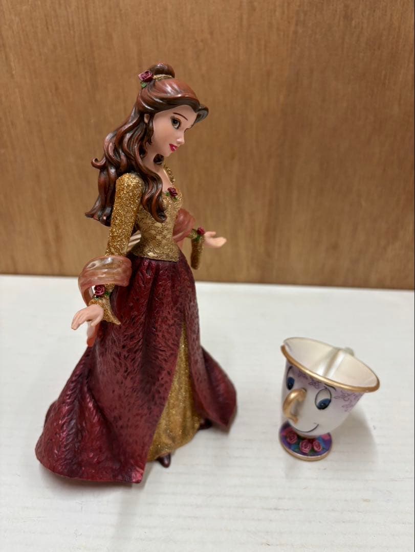 ディズニー エネスコ 美女と野獣 ( ベル )