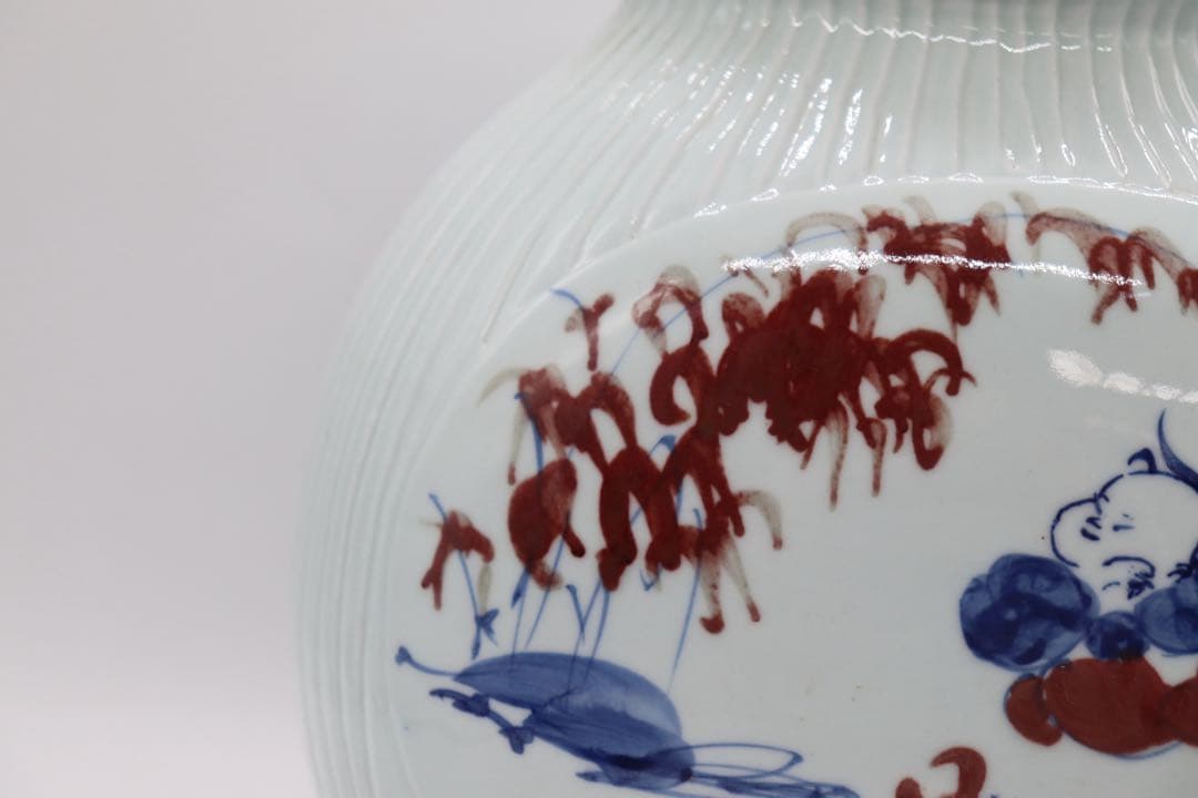 中国 于暁明作 青華釉裏紅 童子花鳥紋扁壺 送料込み250829 (中棚