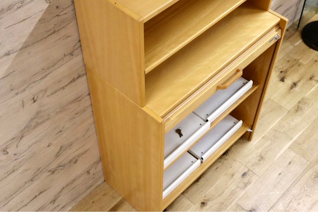 GMHH94C○HOV DOKKA / ホブドッカ キャビネット ロールアップ