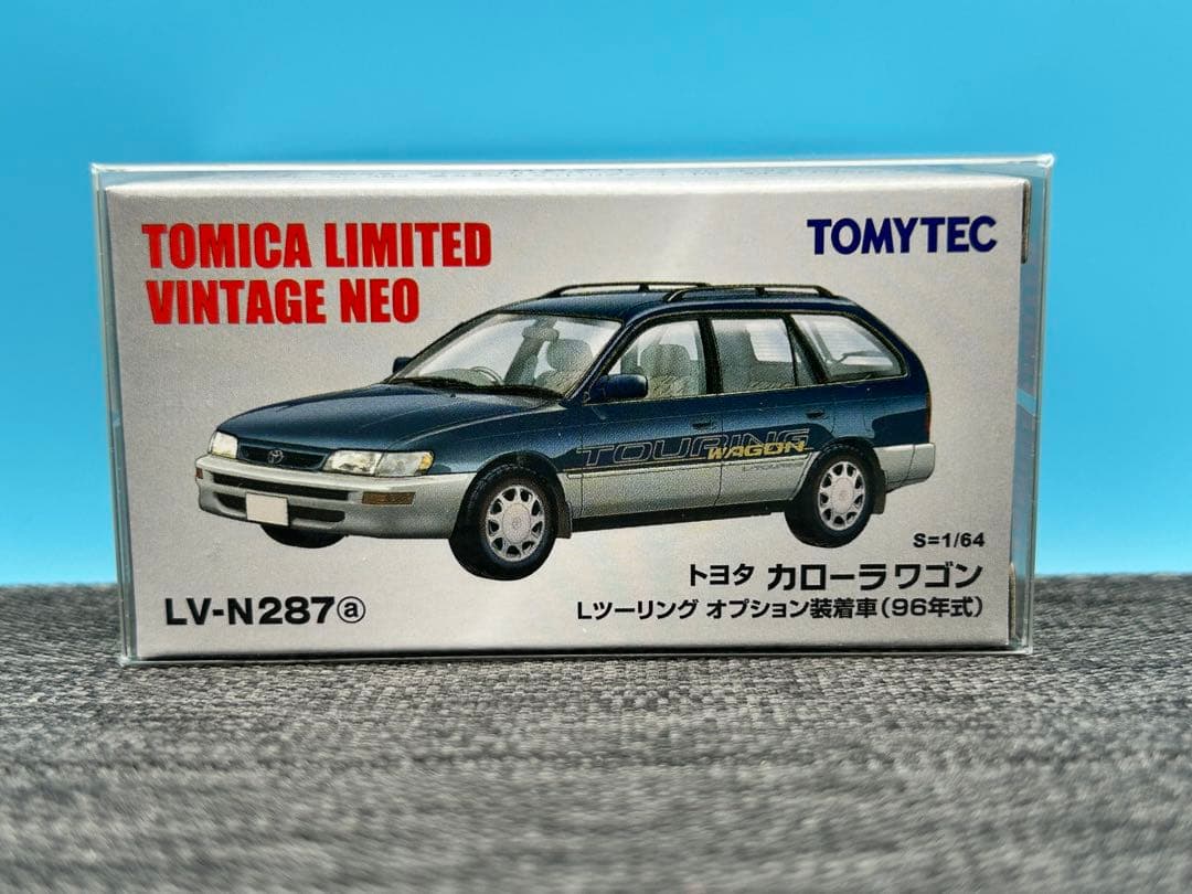 ☆トミカリミテッドヴィンテージ トヨタ カローラワゴン Lツーリング