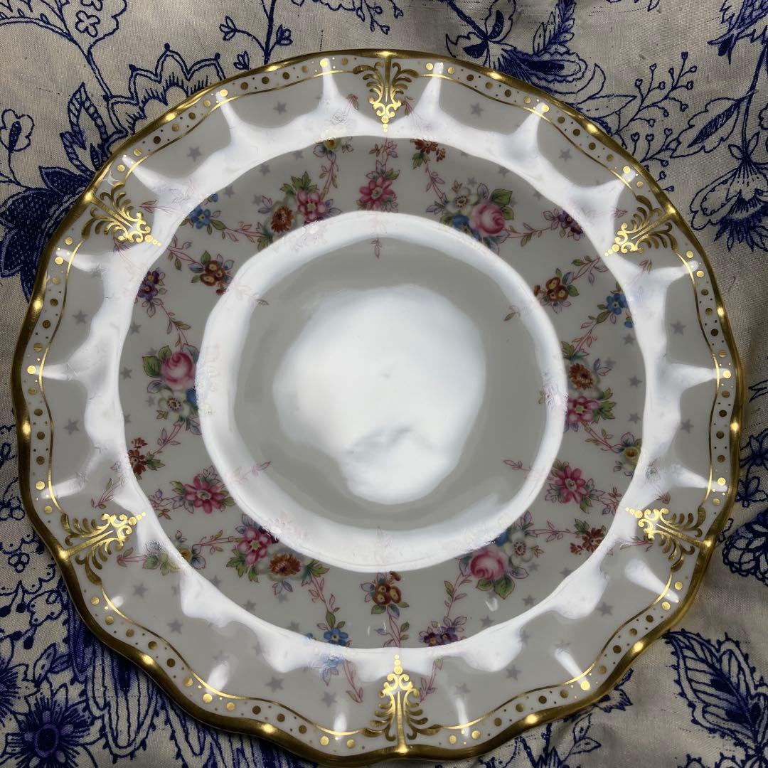 ロイヤルクラウンダービー　ロイヤルアントワネット　アフタヌーンティース