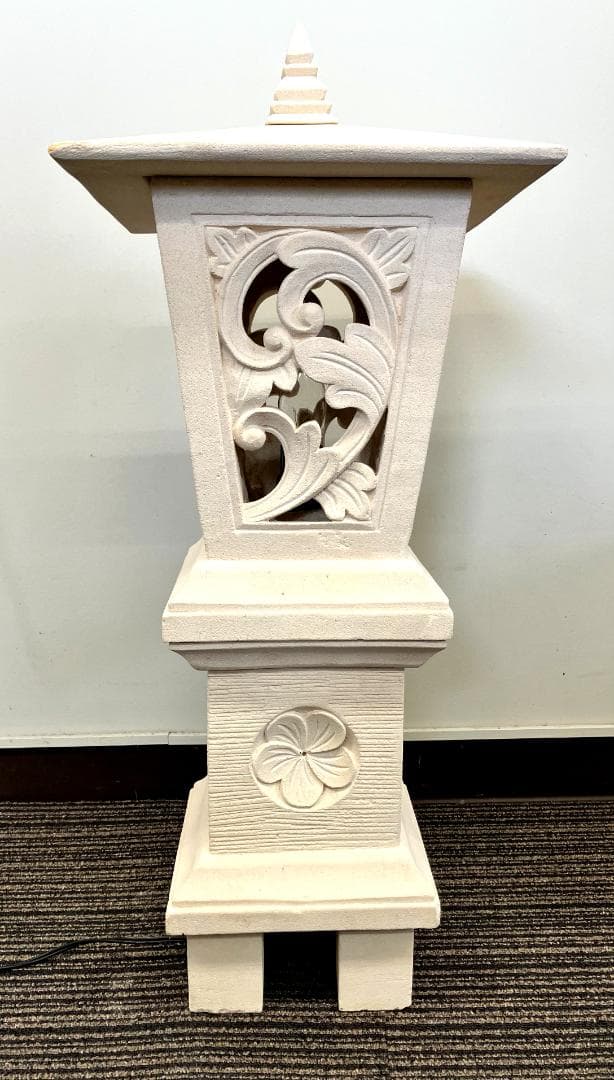 プルメリア柄の灯篭　灯籠　パラス石　アジアン照明　バリ雑貨