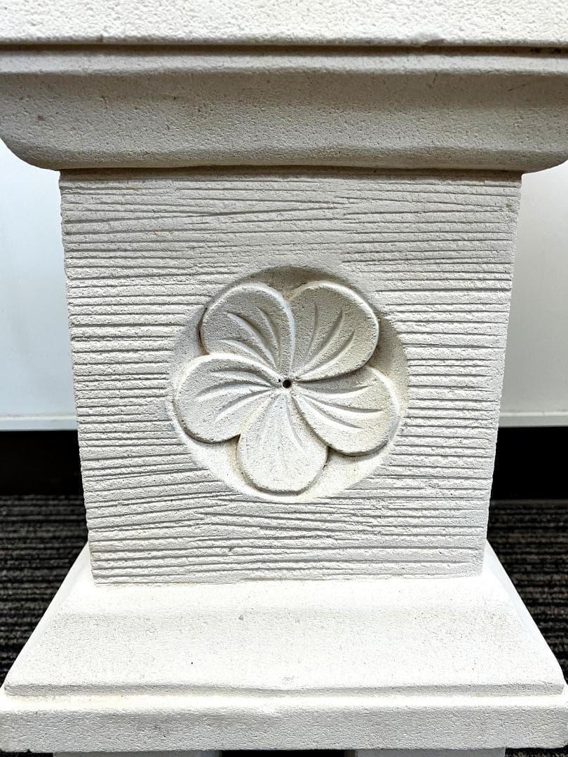 プルメリア柄の灯篭　灯籠　パラス石　アジアン照明　バリ雑貨