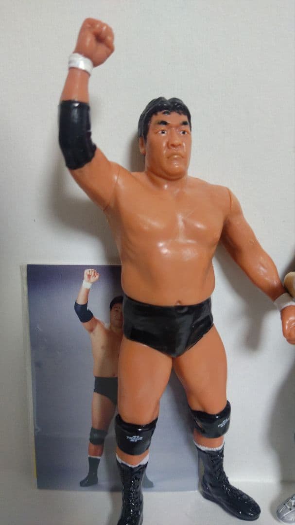 キャラプロ版　全日本プロレスフィギュア　王道３人組　鶴田&三沢&小橋