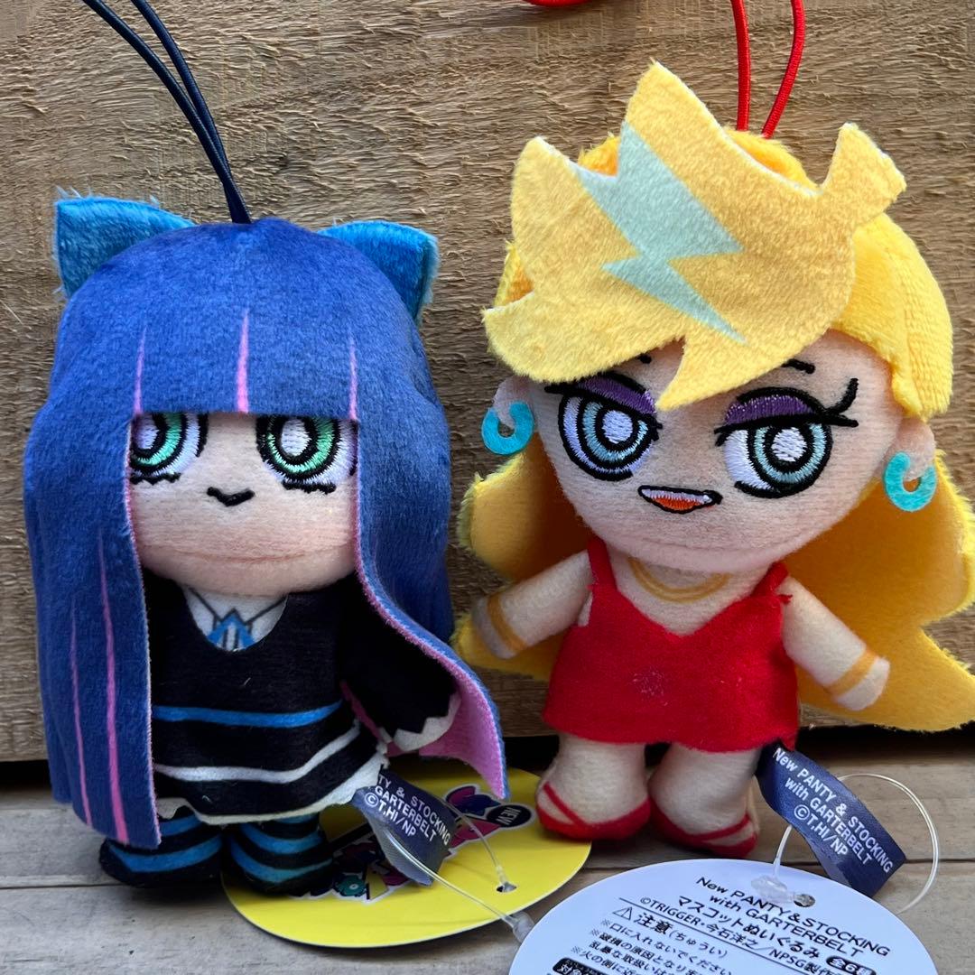 New PANTY & STOCKING マスコットぬいぐるみ パンスト 2種 - メルカリ
