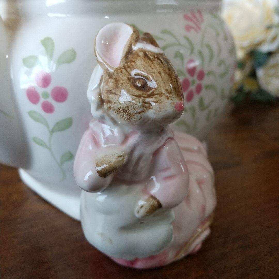 【レア】グロースターの仕立て屋 ティーポット型オルゴール \"二人でお茶を \"