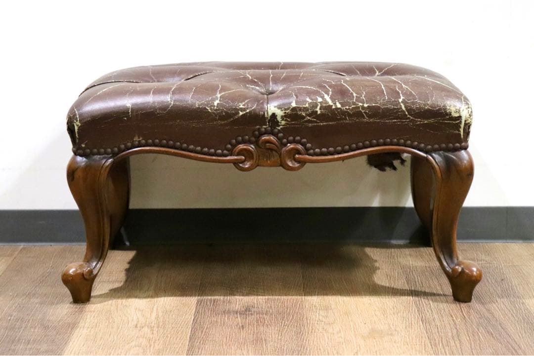 GMHO135○VARO.S.A. VALENTI / バロッサバレンティ スツ