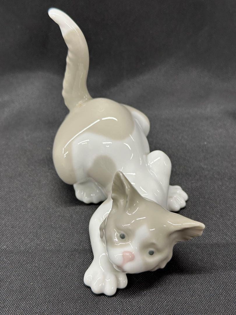 【保管品】LLADRO リヤドロ　猫　ネコ　子猫　仔猫　置物　陶器　インテリア