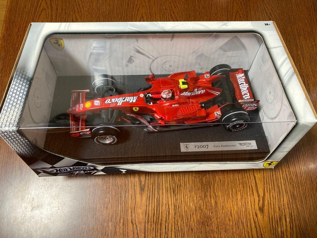 フェラーリF2007キミ・ライコネン♯6 1/18Hot Wheels - メルカリ