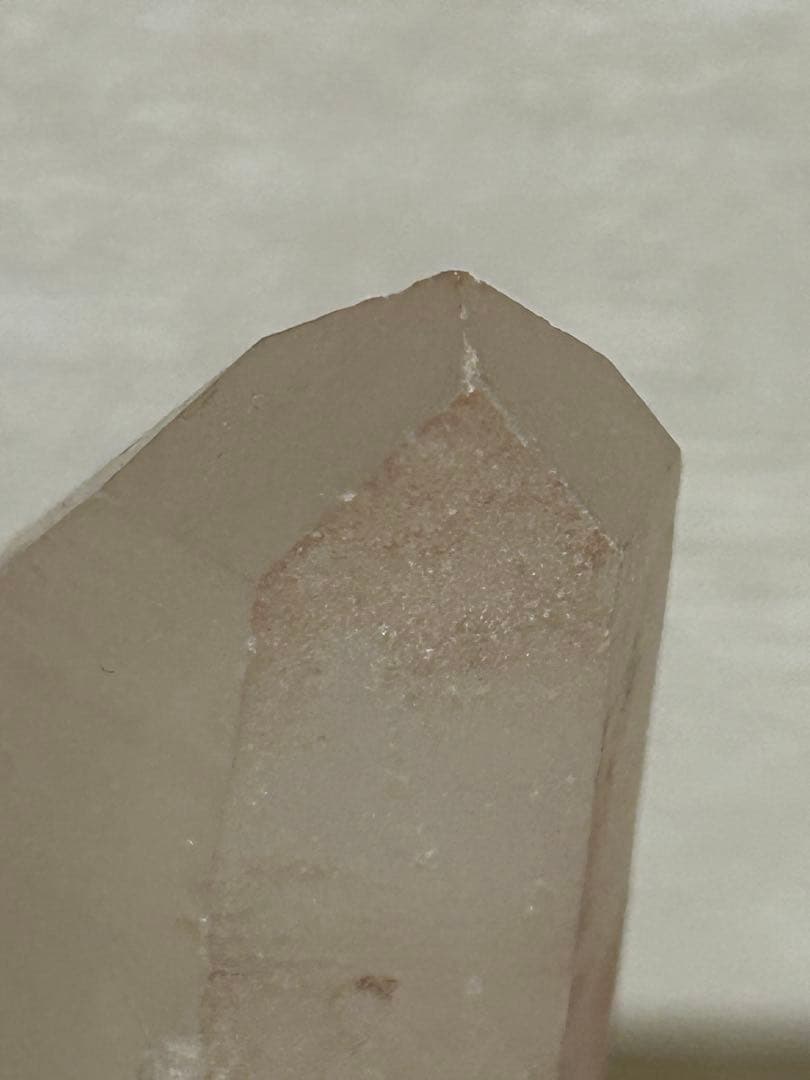 優しいピンクマニカラン水晶クラスター　 大きめサイズ