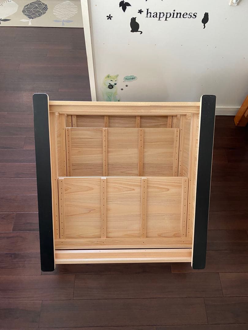 woodstock 39様限定の木製の3段の踏み台です。