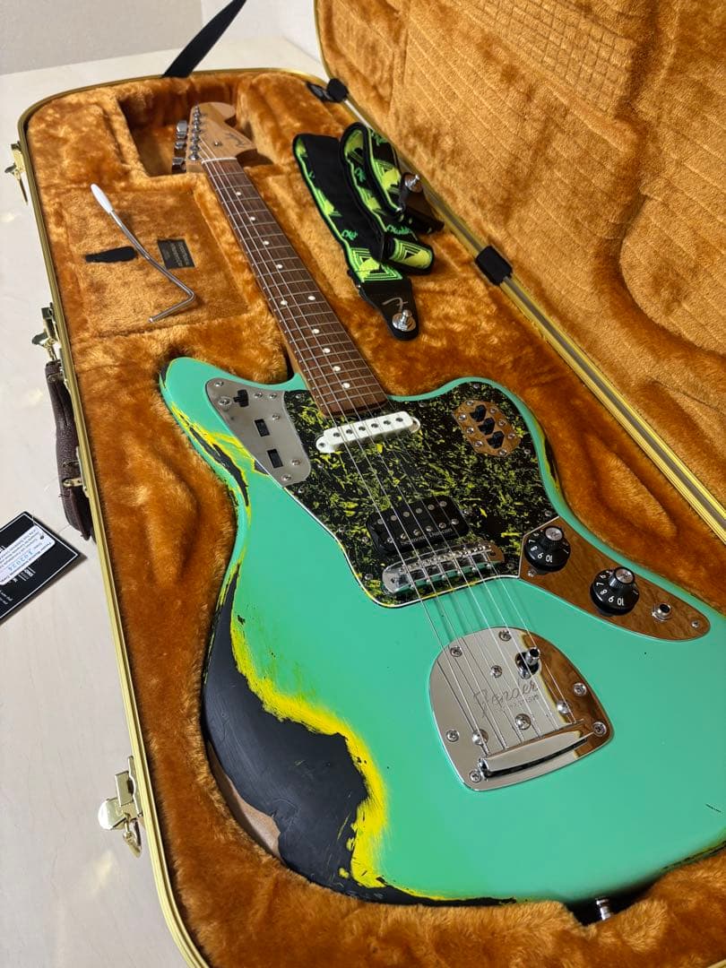 fenderフェンダーカスタム、ダンカンピックアップエレキギター