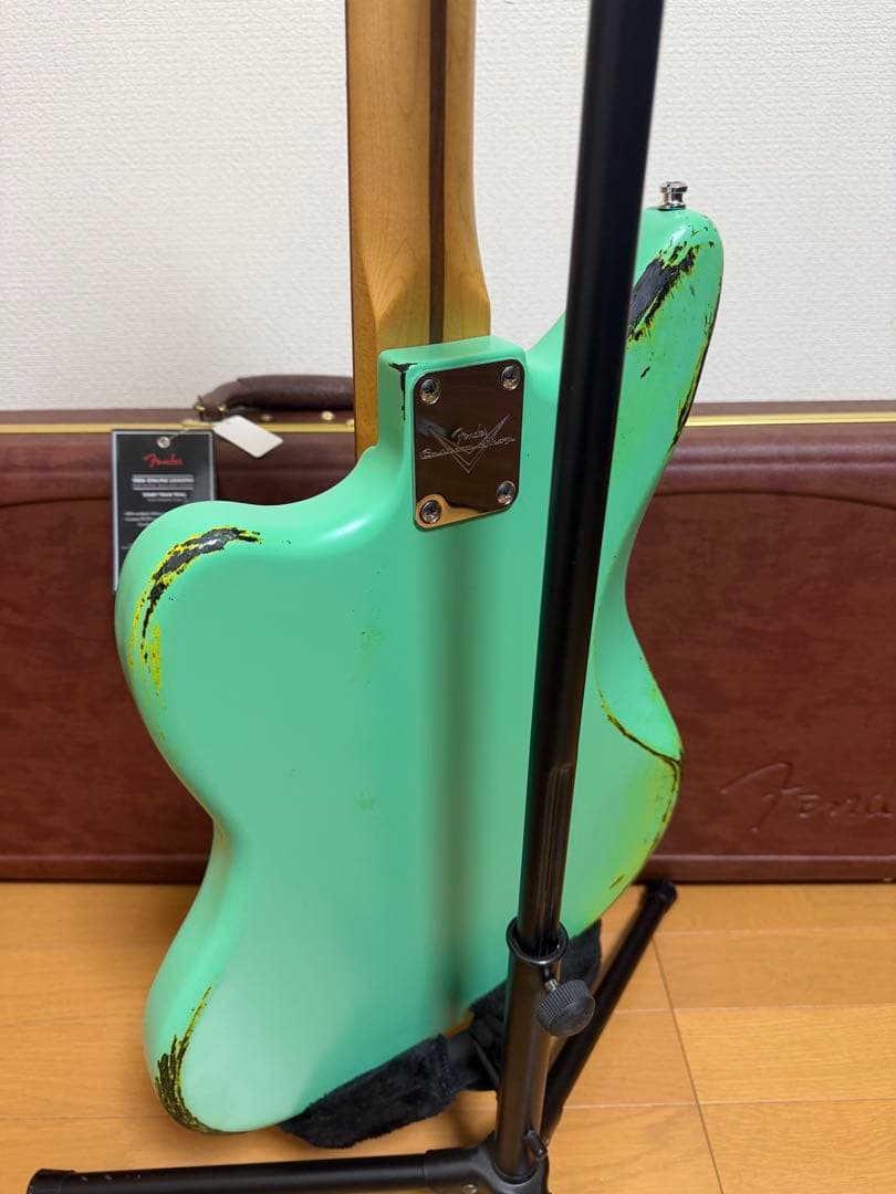 fenderフェンダーカスタム、ダンカンピックアップエレキギター
