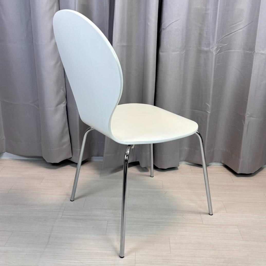 ニトリ　スタッキングチェア　スポット2　ホワイト　3脚セット