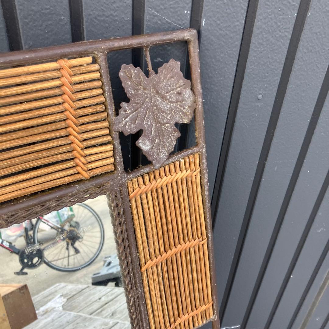 アンティーク アイアンフレーム 葉っぱ柄装飾ミラー 装飾 バンブー 壁掛けミラー