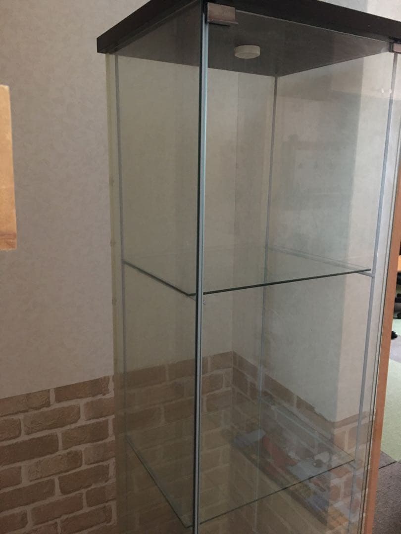 引き取り限定 IKEA ガラス製コレクションケース 4段