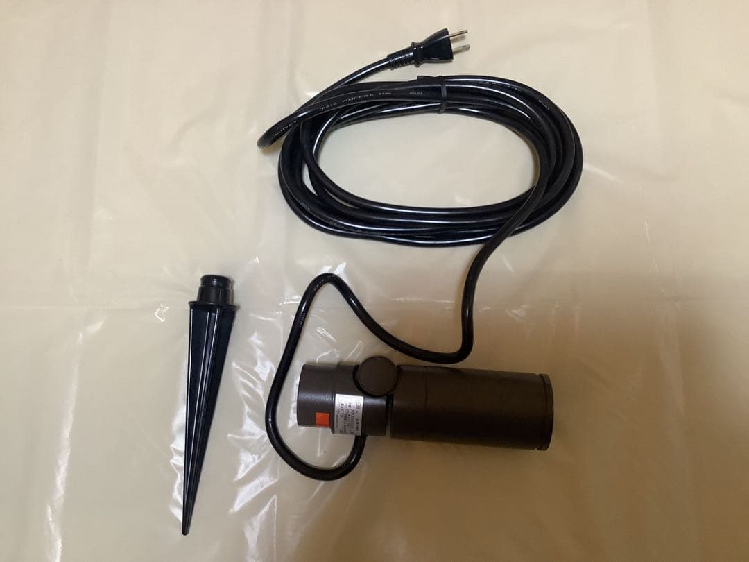 スポットライト　LGQ-14型ー100v色オータムブラウン　LIXIL