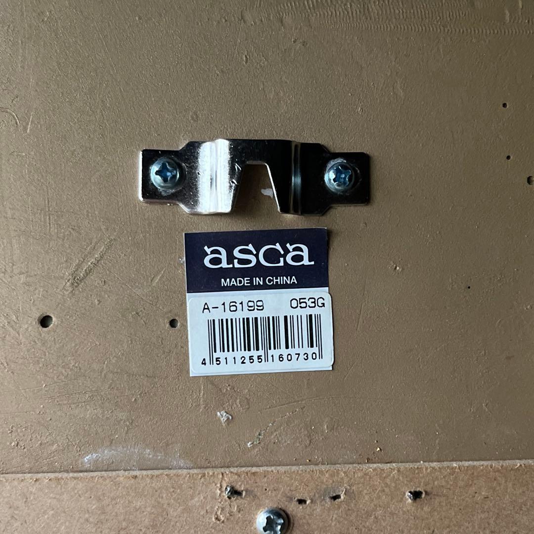 装飾的な金色の壁掛け鏡　アンティーク　ウォール　ミラー　金色